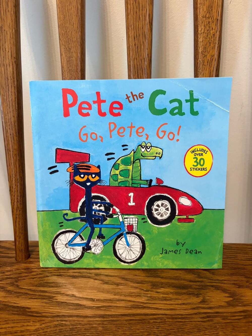 Pete the Cat: Go, Pete, Go! Picture Book with Stickers by James Dean